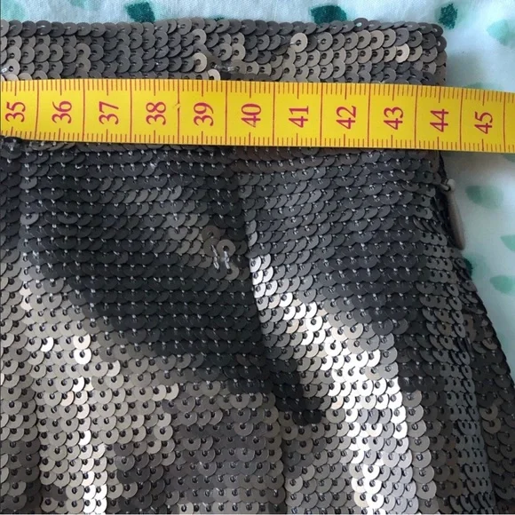 BNWOT BCBG MAXAZRIA SKIRT - Picture 6 of 11